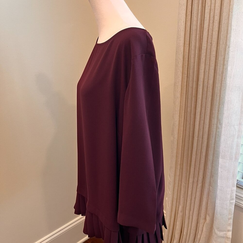 J Jill Tunic Pinot Wine Scoop Neck Crepe Sz L Pleated Hem Top Blouse NWT Holiday - Picture 2 of 9